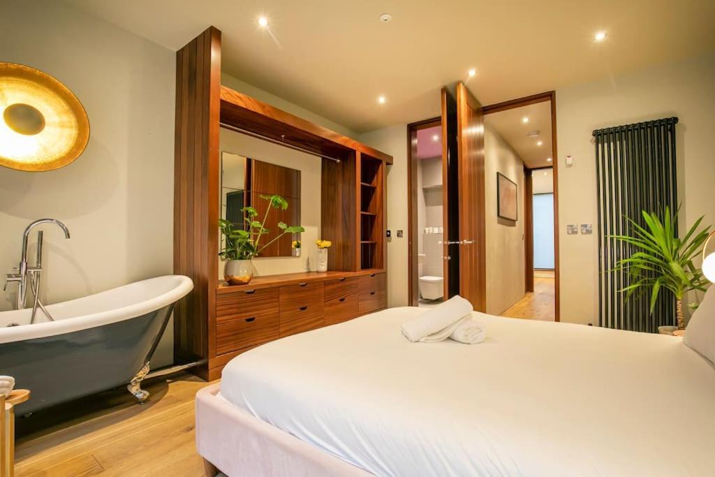 Hammock Heights! Hot Tub,Private Garage,Citycentre Manchester Exterior foto